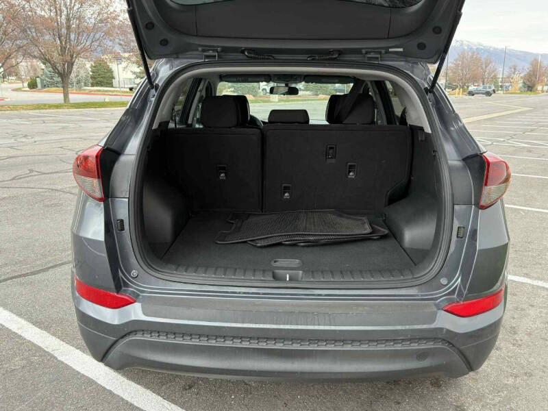 2017 Hyundai Tucson SE