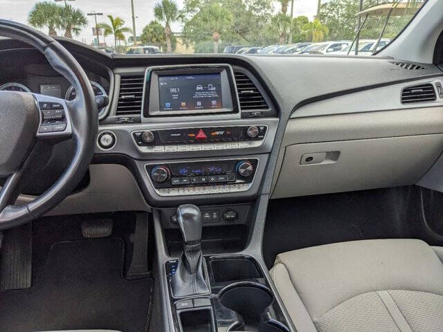 2019 Hyundai Sonata 10