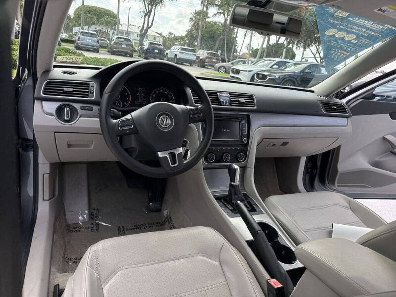 2014 Volkswagen Passat