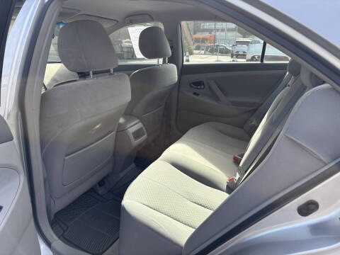 2009 Toyota Camry LE