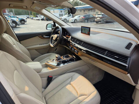 2017 Audi Q7 3.0T quattro Premium Plus