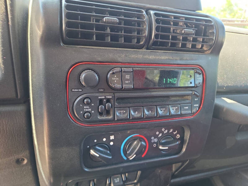 2004 Jeep Wrangler X