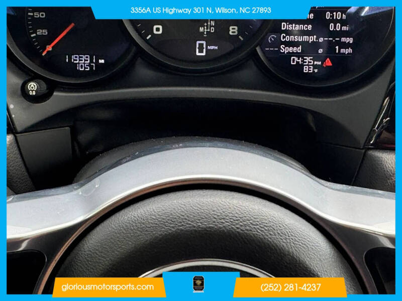 2017 Porsche Macan