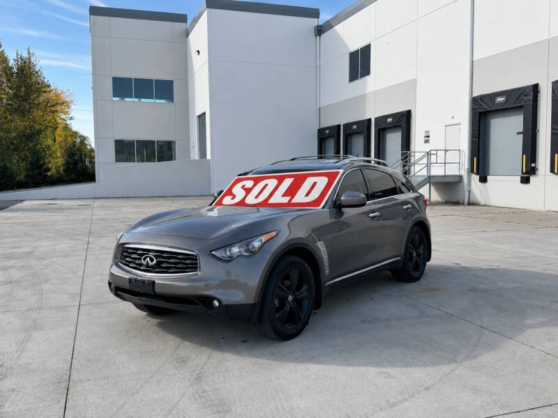 2011 Infiniti FX35