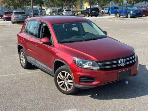 2014 Volkswagen Tiguan for sale at Carlando in Lakeland FL