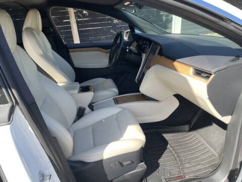 2020 Tesla Model X Long Range