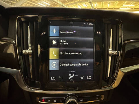 2018 Volvo S90 T5 Momentum