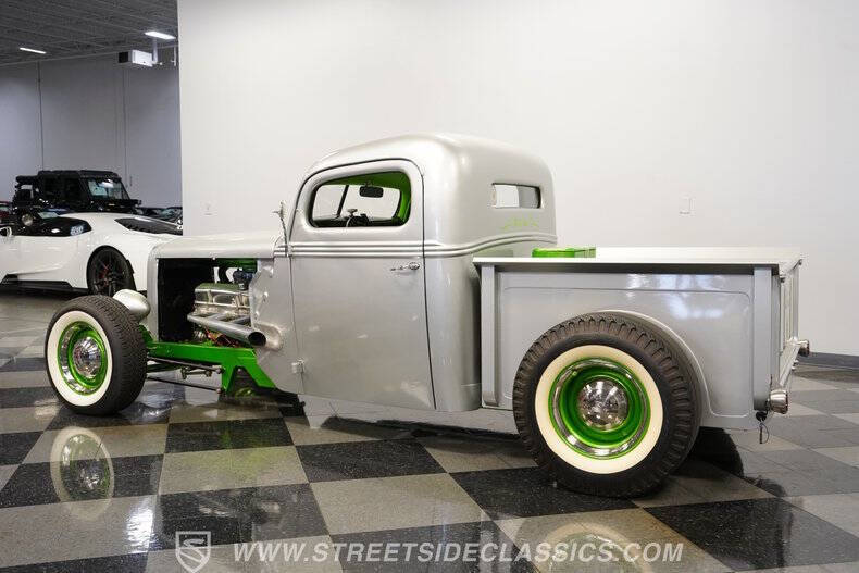 1939 Ford F-100
