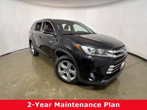 2019 Toyota Highlander Hybrid for sale at Smart Budget Cars in Madison WI