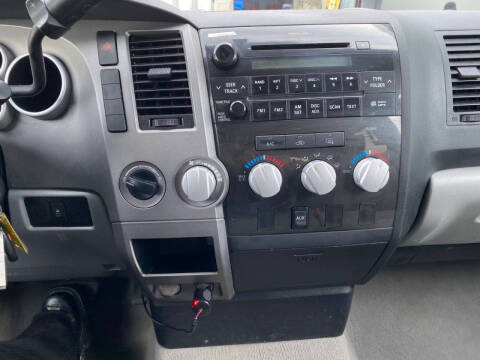 2011 Toyota Tundra Grade