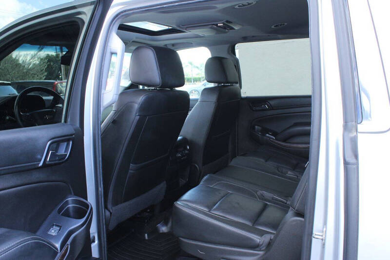 2017 Chevrolet Suburban LT