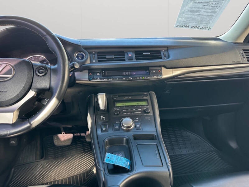 2014 Lexus CT 200h