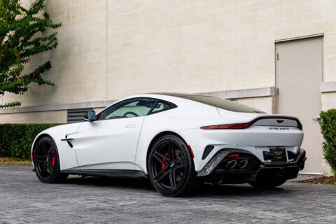 2025 Aston Martin Vantage