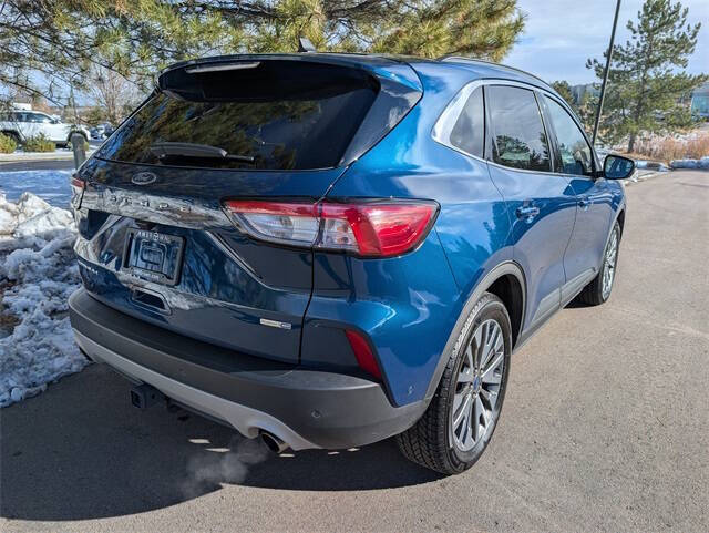 2020 Ford Escape Titanium