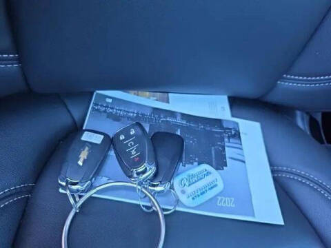 2022 Chevrolet Traverse LT Leather