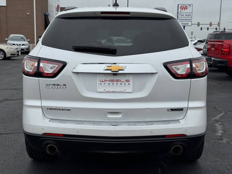 2017 Chevrolet Traverse Premier