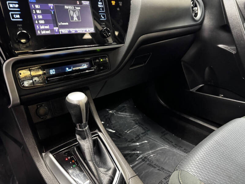 2017 Toyota Corolla LE