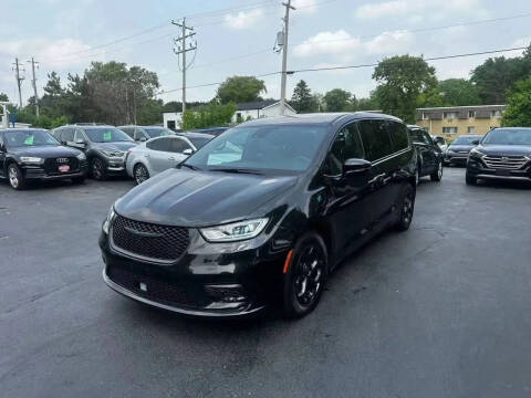 2022 Chrysler Pacifica Hybrid Touring L