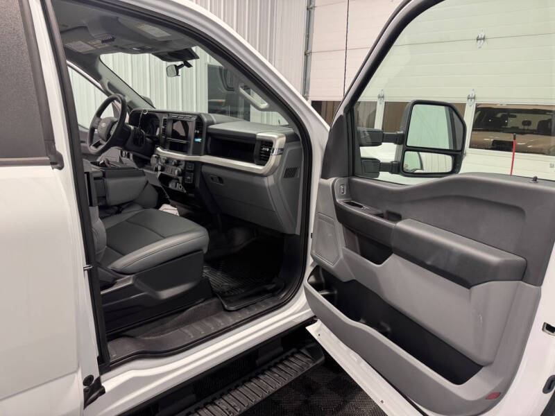 2023 Ford F-350 Super Duty XL