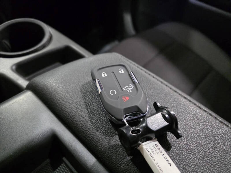 2023 GMC Sierra 3500HD