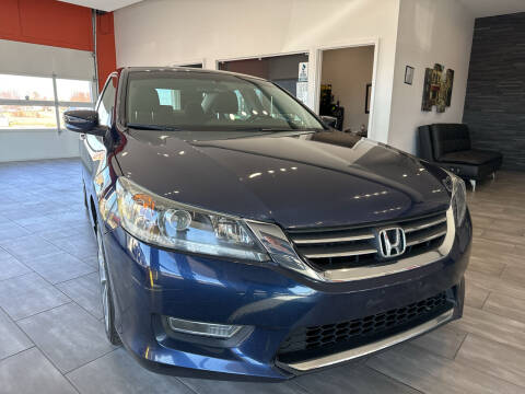 2013 Honda Accord for sale at Evolution Autos in Whiteland IN