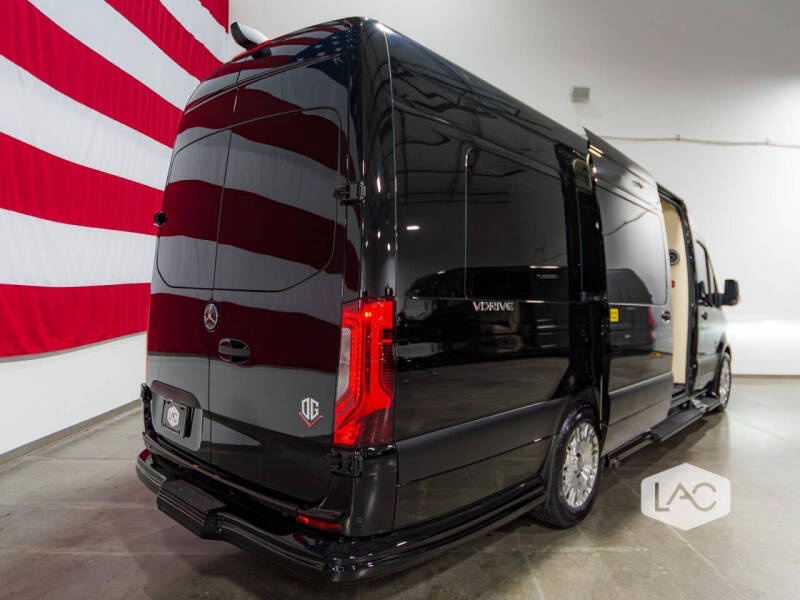 2024 Mercedes-Benz Sprinter 3500XD