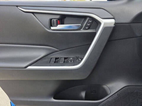 2021 Toyota RAV4 Hybrid XLE Premium