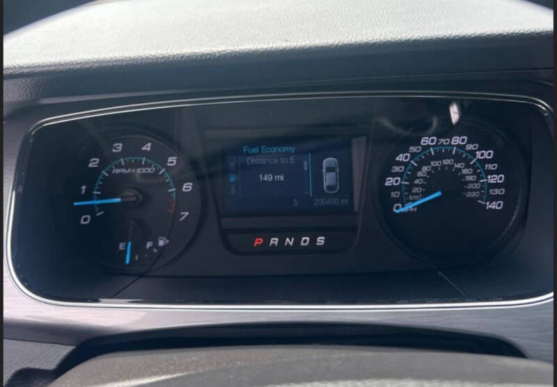 2015 Ford Taurus SEL