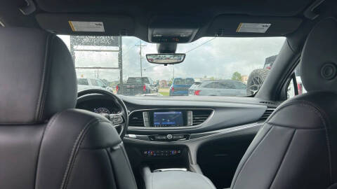 2024 Buick Enclave Premium