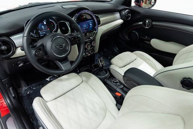 2023 MINI Hardtop 2 Door Cooper