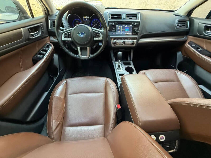 2017 Subaru Outback 2.5i Touring