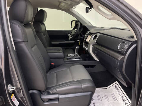 2018 Toyota Tundra SR5