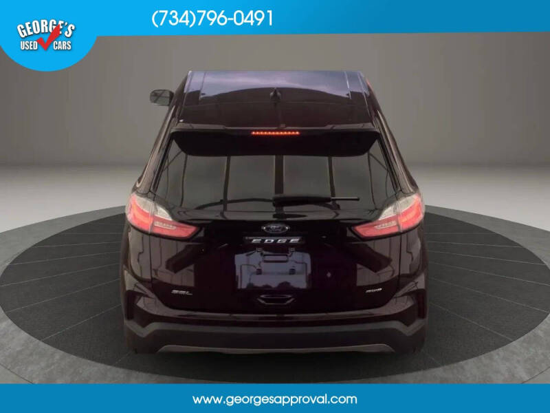 2023 Ford Edge