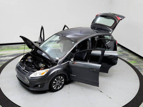 2017 Ford C-MAX Hybrid Titanium