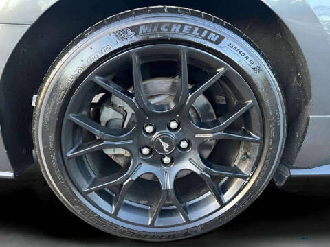 2019 Ford Mustang EcoBoost Premium