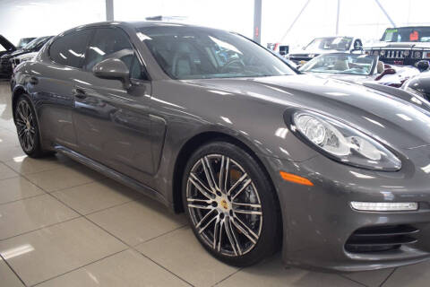 2016 Porsche Panamera Edition