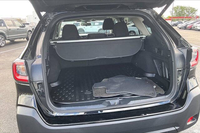 2023 Subaru Outback Premium
