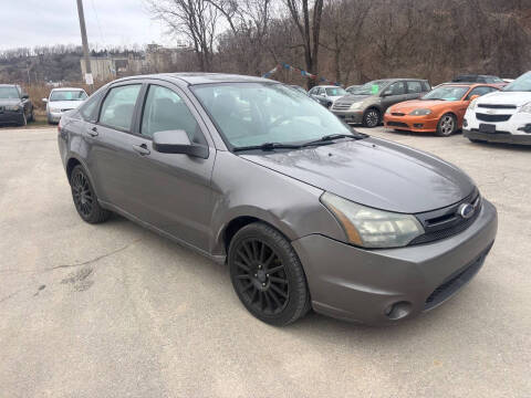 2010 Ford Focus SES