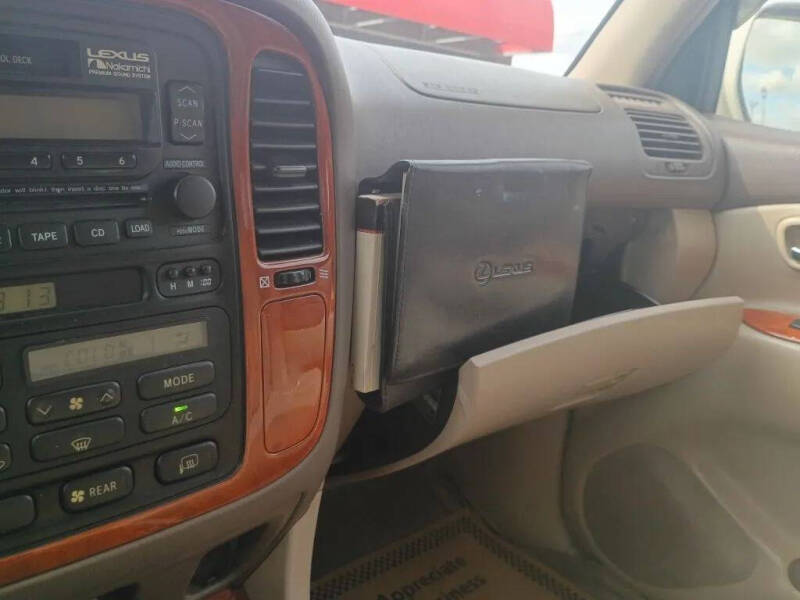 2000 Lexus LX 470