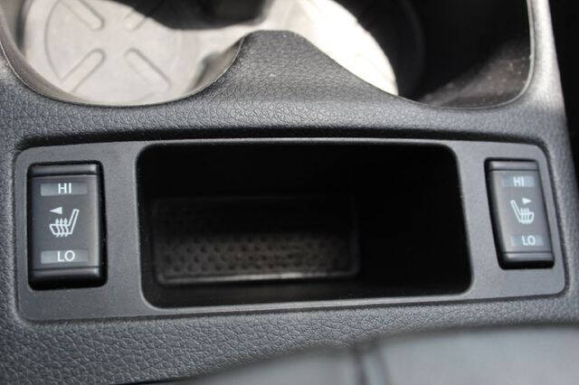 2017 Nissan Rogue Sport SL