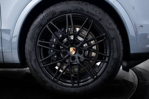 2026 Porsche Cayenne E-Hybrid Coupe