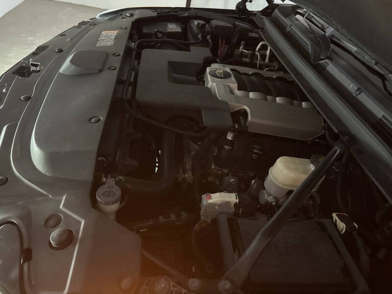 2019 Cadillac Escalade Standard