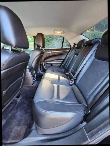 2018 Chrysler 300 Limited