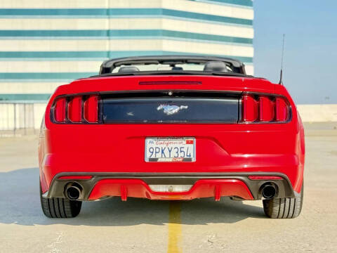 2017 Ford Mustang EcoBoost Premium