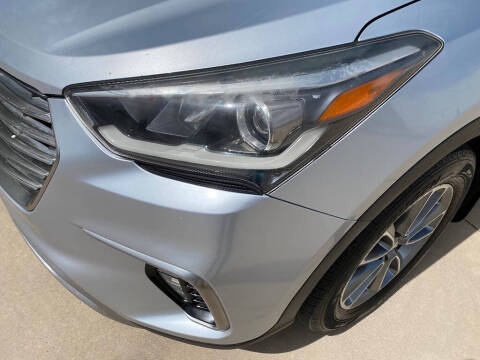 2017 Hyundai Santa Fe SE