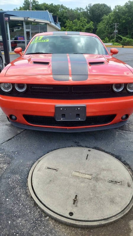 2017 Dodge Challenger SXT