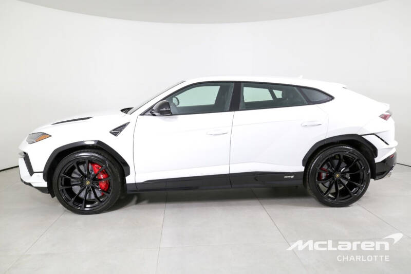 2023 Lamborghini Urus S