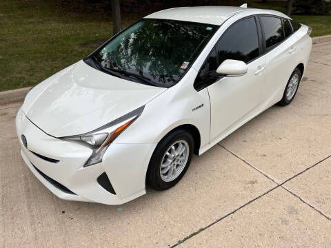 2017 Toyota Prius for sale at Western Star Auto Sales in Chicago IL