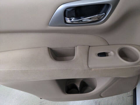 2013 Nissan Pathfinder SV