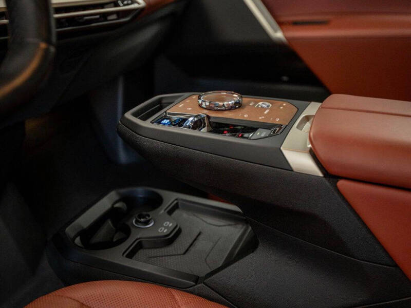 2023 BMW iX xDrive50